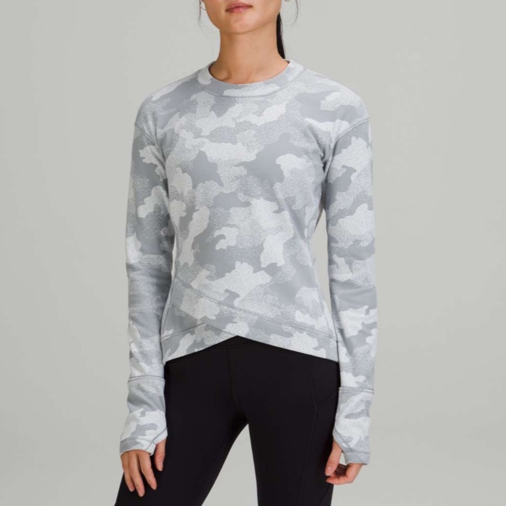 Women’s Lululemon Athletica Close to Crossing Long Sleeve Shirt